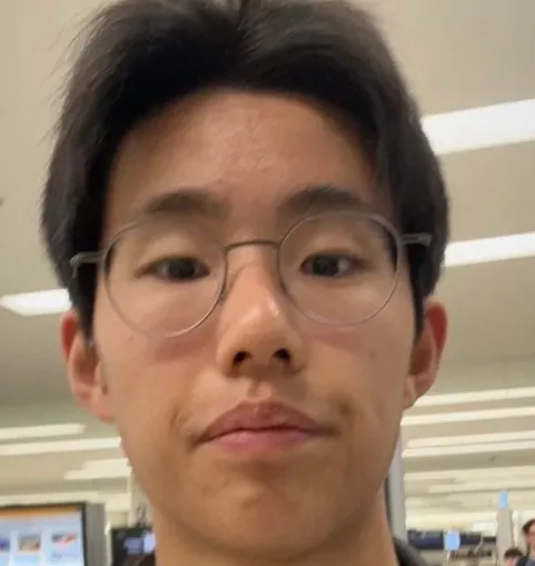 Dongwon Lee headshot