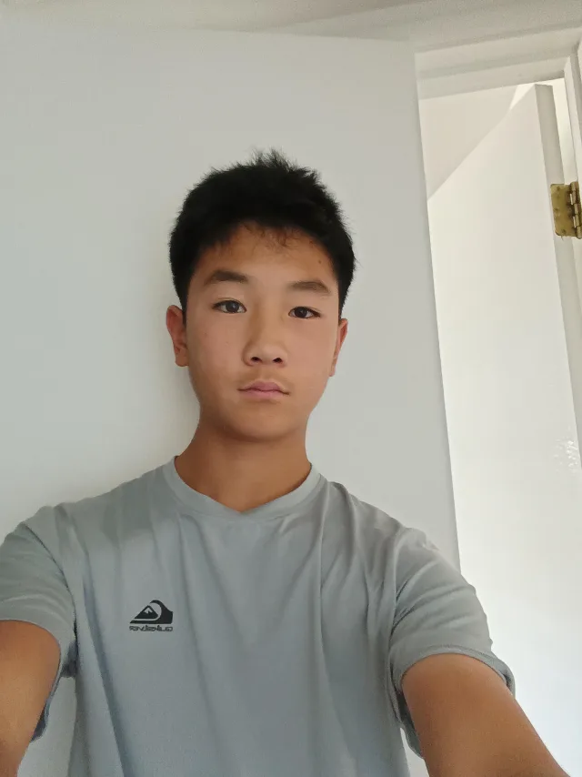 Philip Dong headshot